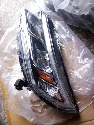 Headlights Honda CR-V 015/016 Model