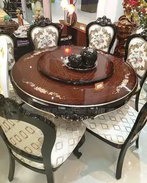 Round Royal Dining Set