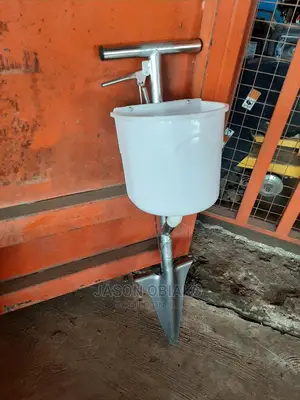 Fertilizer Applicator