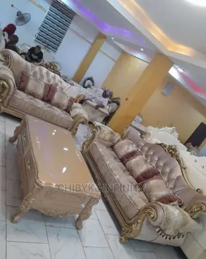 Executive Royal Parlor Chair Seven Seater