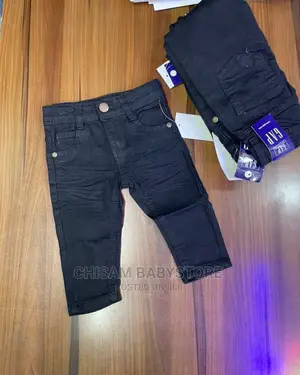 Stock Jeans
