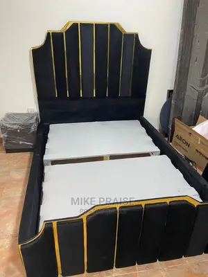 Quality 4.5ft by 6ft Upholstery Bedframe