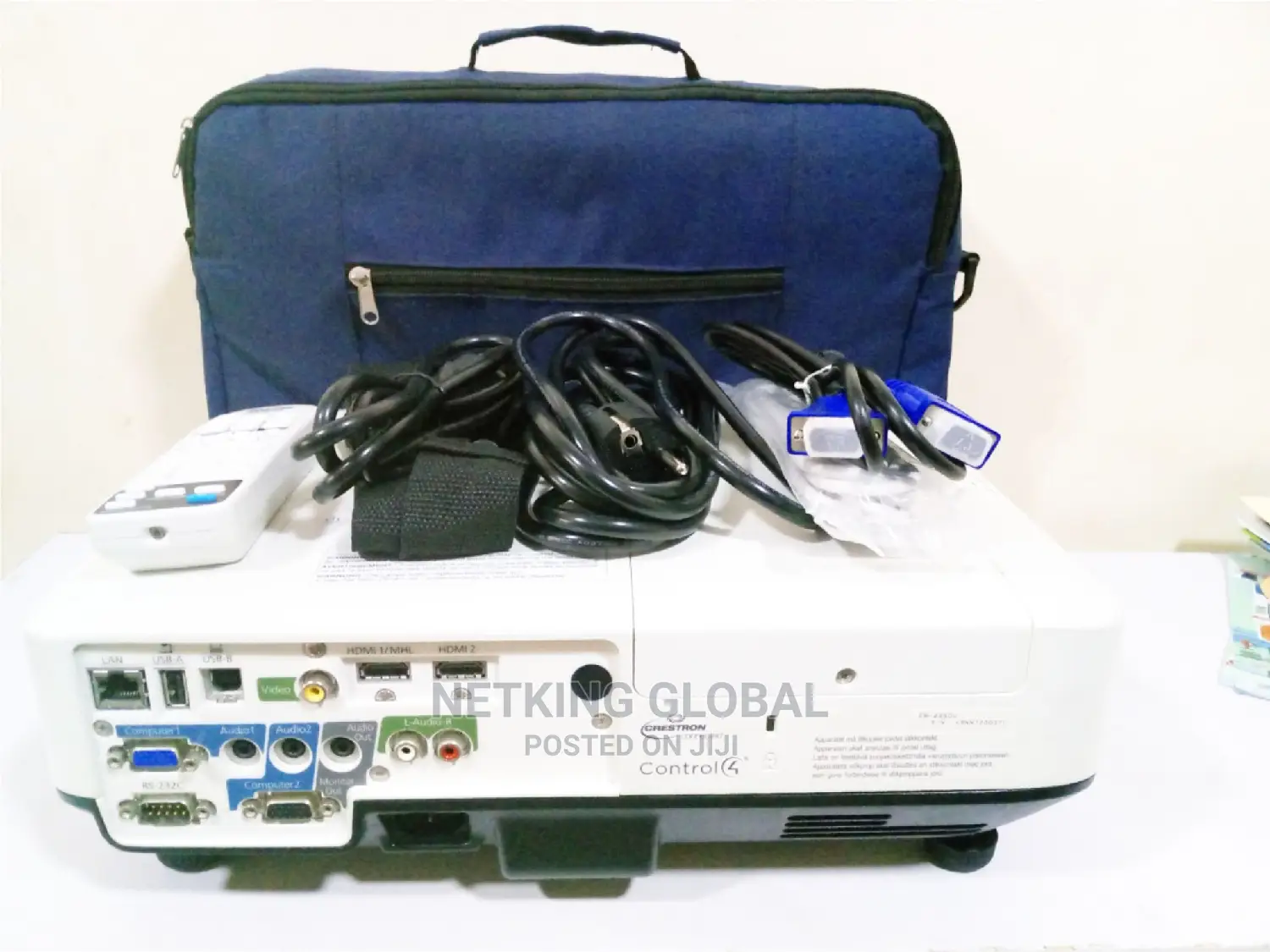 EPSON Projector (Eb - 2250U)
