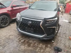 Upgrade Your Toyota Highlander to Lexus Face Model