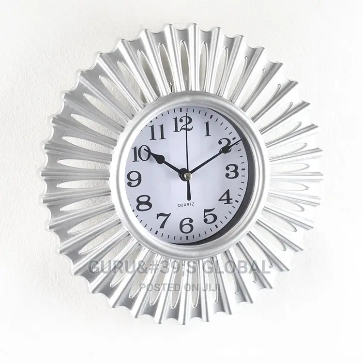 Top-Notch Clock