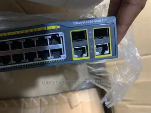 Cisco Catalyst 2960 PCL 24 Ports Poe Switch