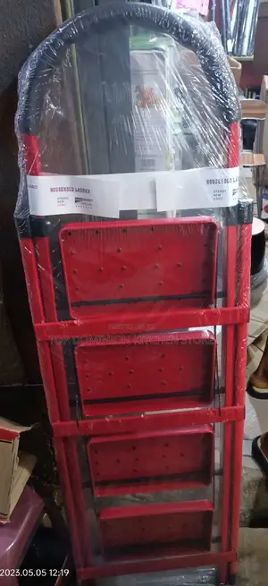 4step Quality Foldable Ladder