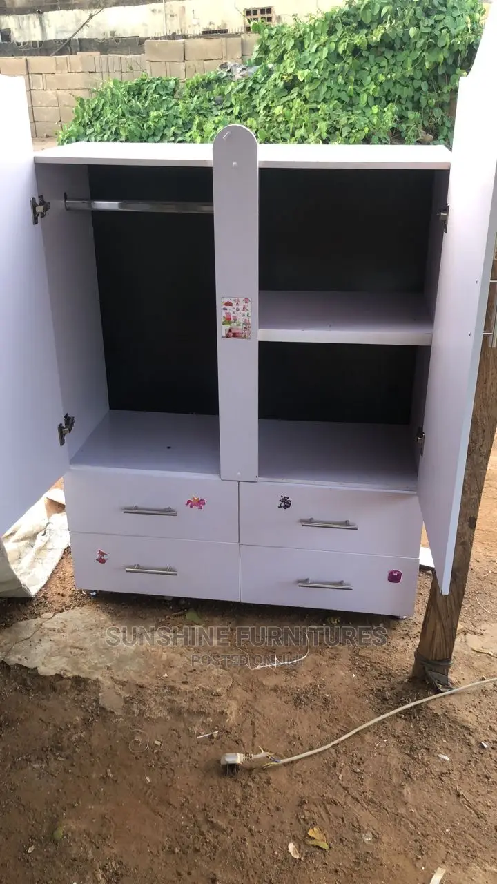 Portable Baby Wardrobe