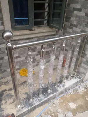 Photo - Sliver Stainless Crystal Lages