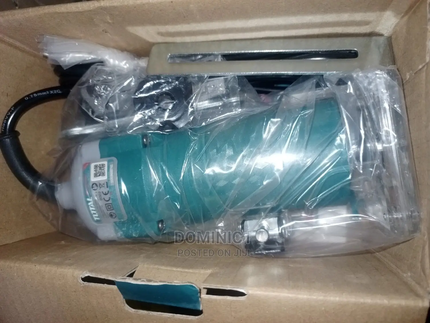 TOTAL Laminate Trimmer
