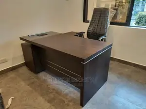 Executive Office Table With Extention as Seen Available