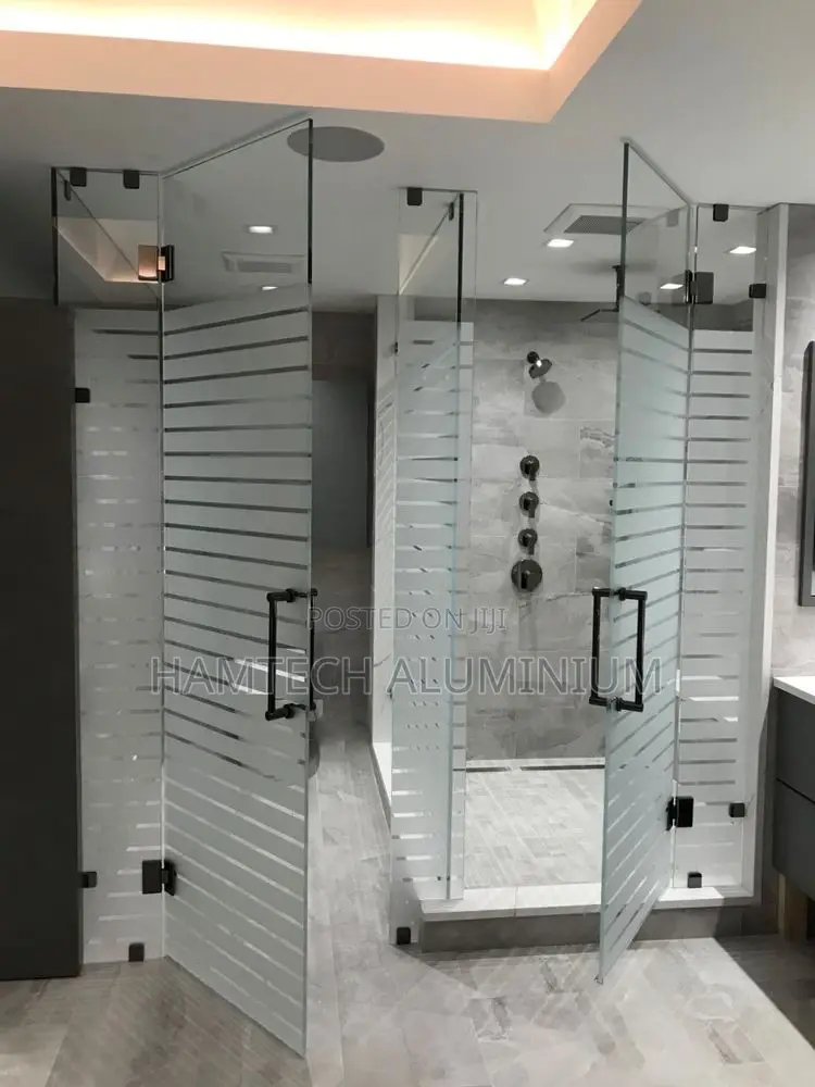 Frosted Glass Shower Cubicle