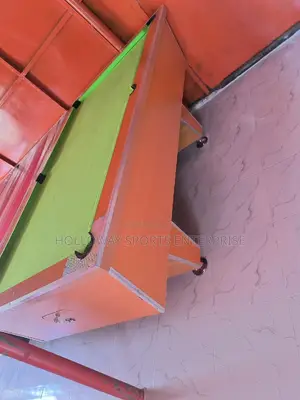 7ft Light Green Top With Yellow Body Snooker Table