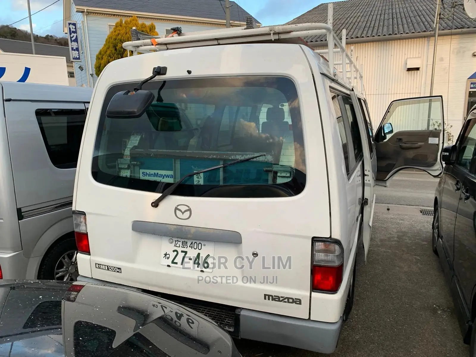 Nissan Caravan (Urvan) 2008 White