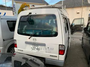 Nissan Caravan (Urvan) 2008 White