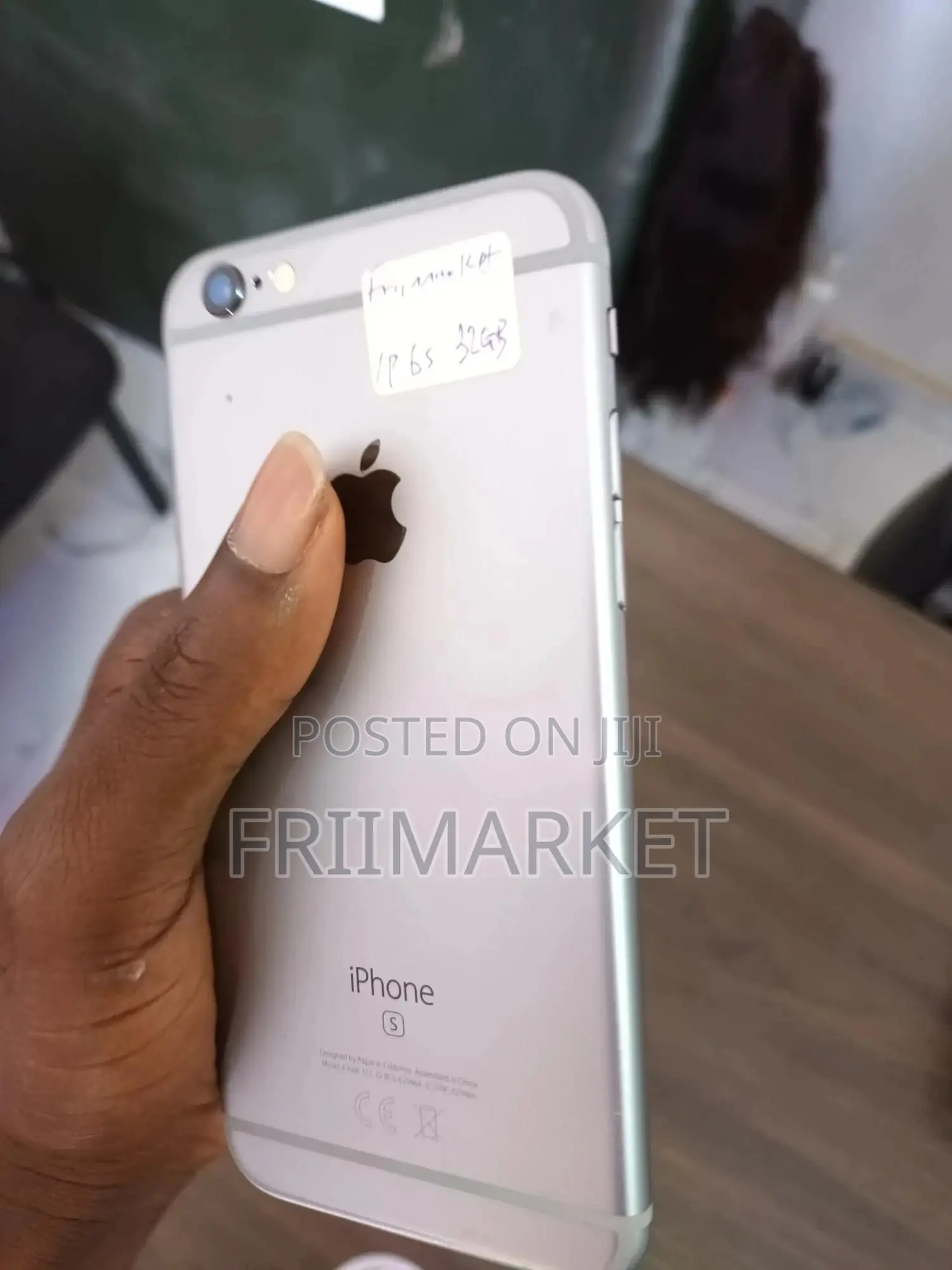 Apple iPhone 6s 32 GB Silver