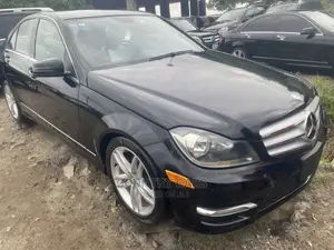 Mercedes-Benz C300 2012 Black