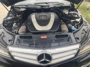 Mercedes-Benz C300 2012 Black