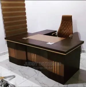 1.8 Office Directors Table Set With Chair