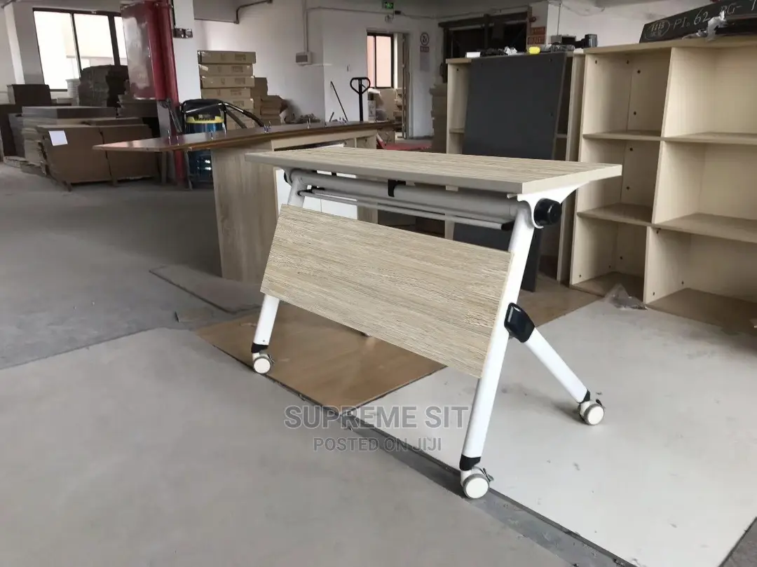 Classic Collapsible Laptop Table