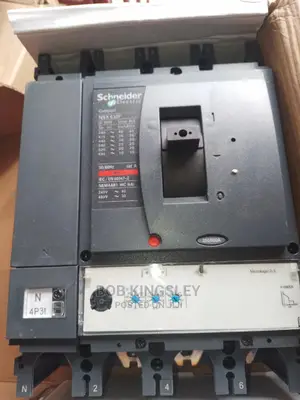 630a 4pole McCb Schneider