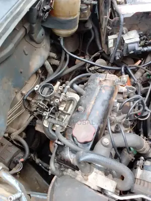 Renault Express Engine