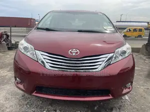 Toyota Sienna Limited 7 Passenger 2011 Red