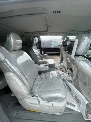 Toyota Sienna Limited 7 Passenger 2011 Red