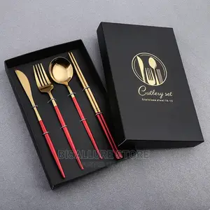 4 Pieces Cutlery Set