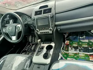 Toyota Camry 2014 Silver