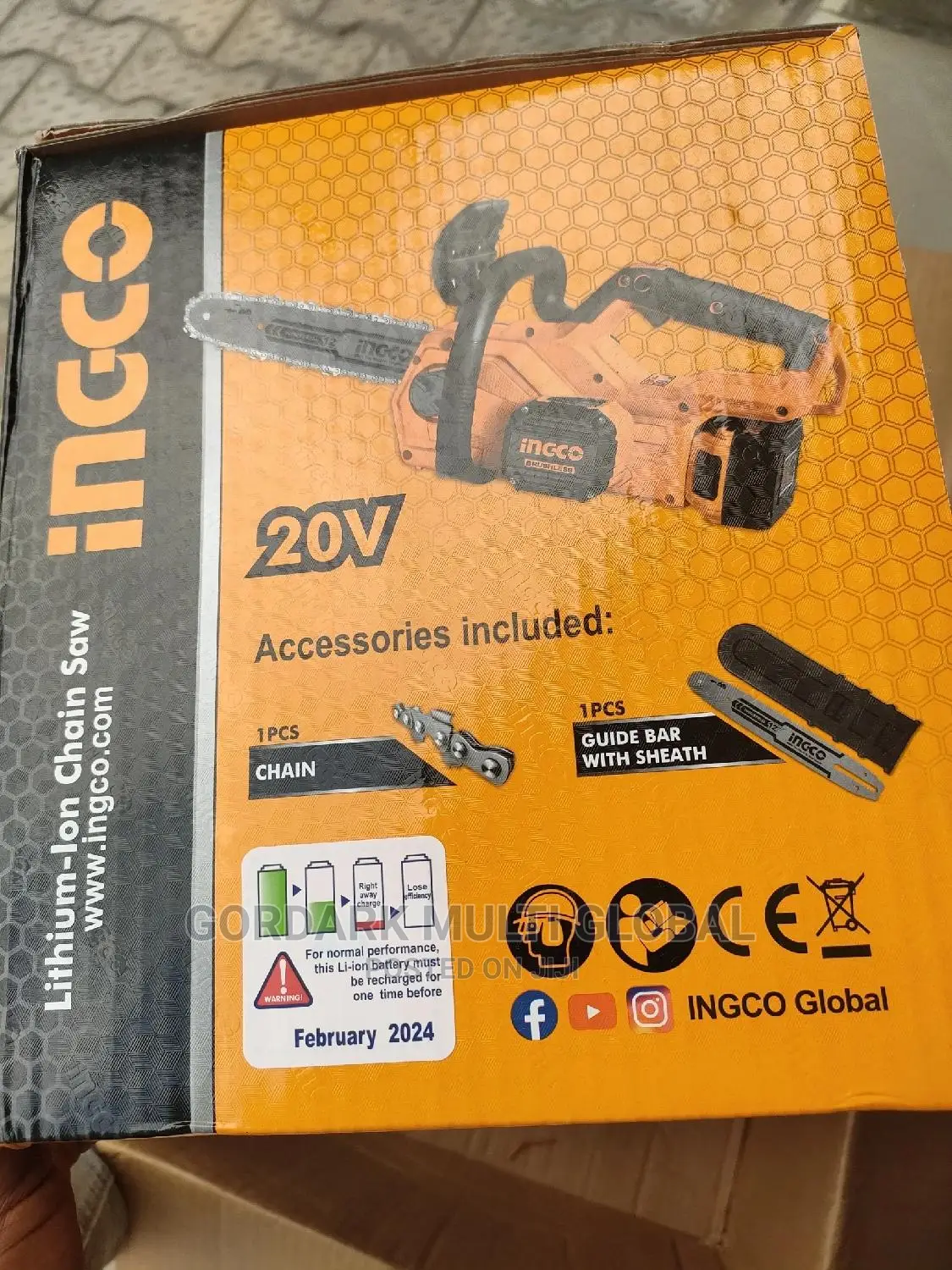 Lithium Ion Chain Saw