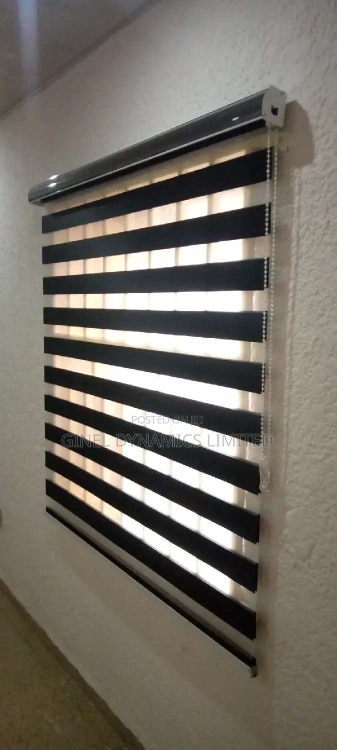 High Quality Window Blind(Free Delivery)