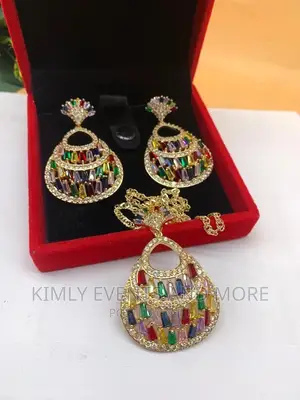 Classic Jewelry Set