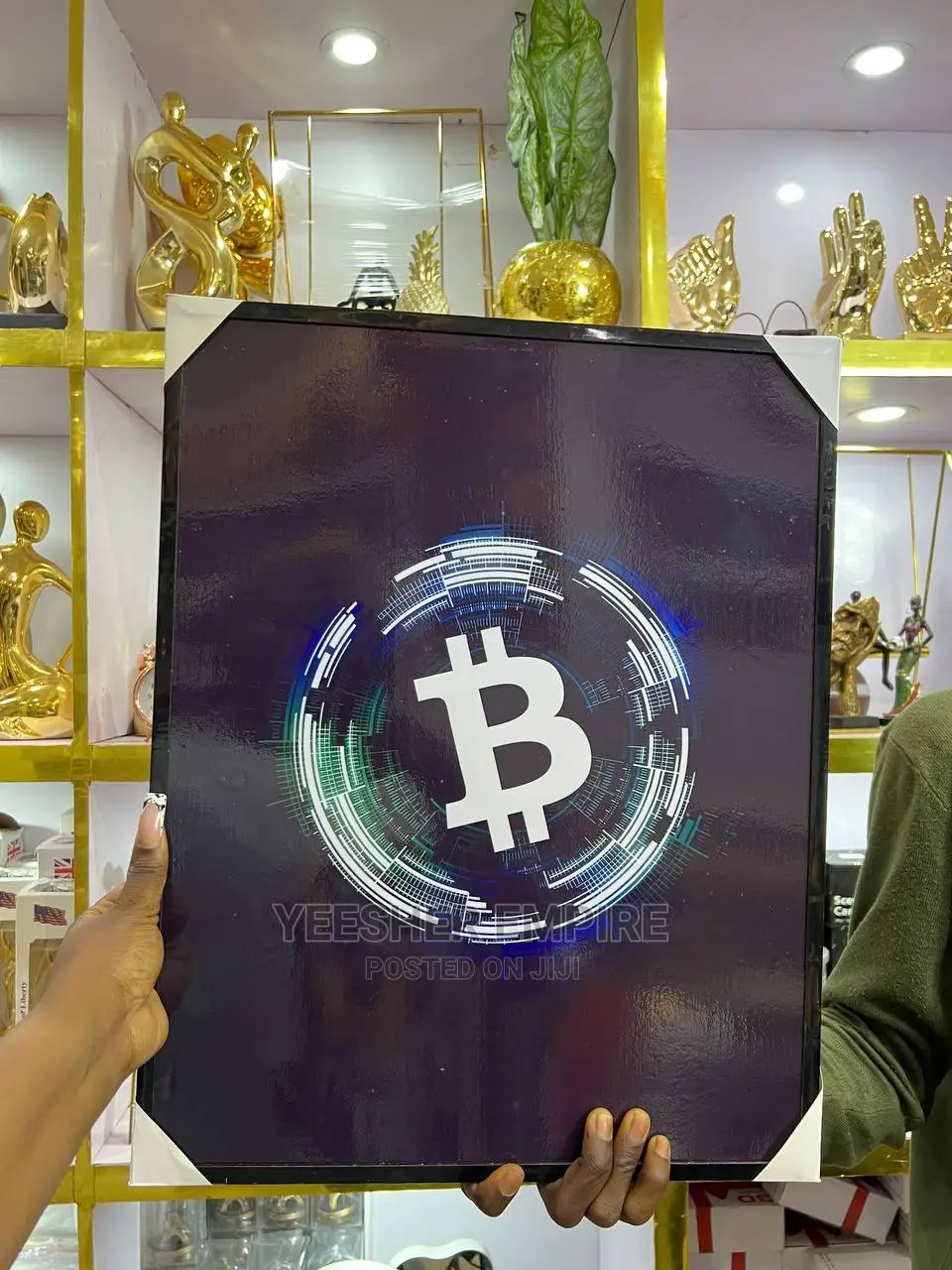Glossy BTC Frame