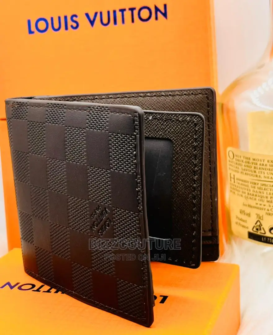 Original LOUIS VUITTON Leather Wallets Available in Store