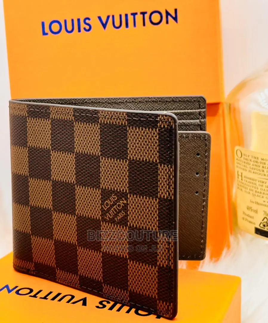 Original LOUIS VUITTON Leather Wallets Available in Store
