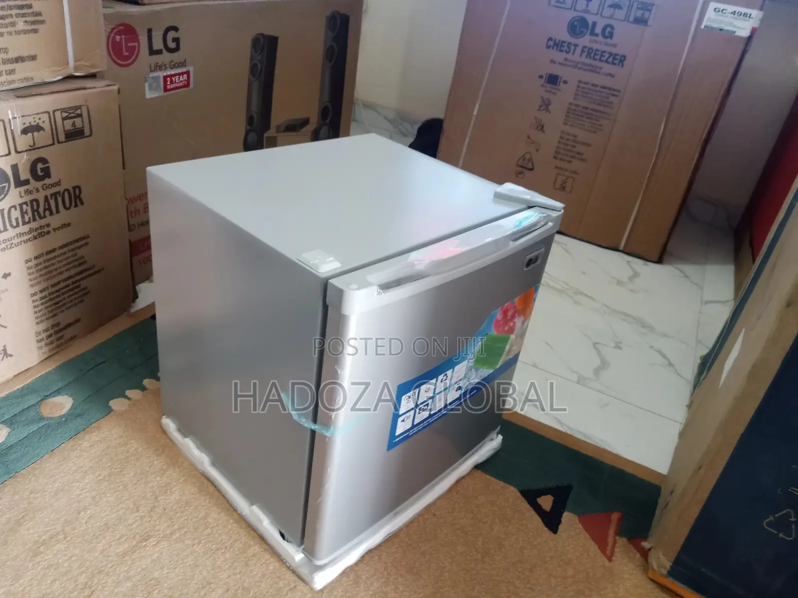 LG Bed Side Fridge With Freezer
