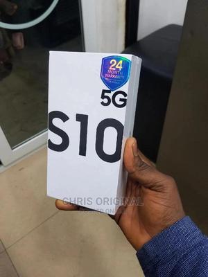 New Samsung Galaxy S10 5G 256 GB Black