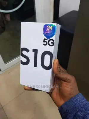 New Samsung Galaxy S10 5G 256 GB Black
