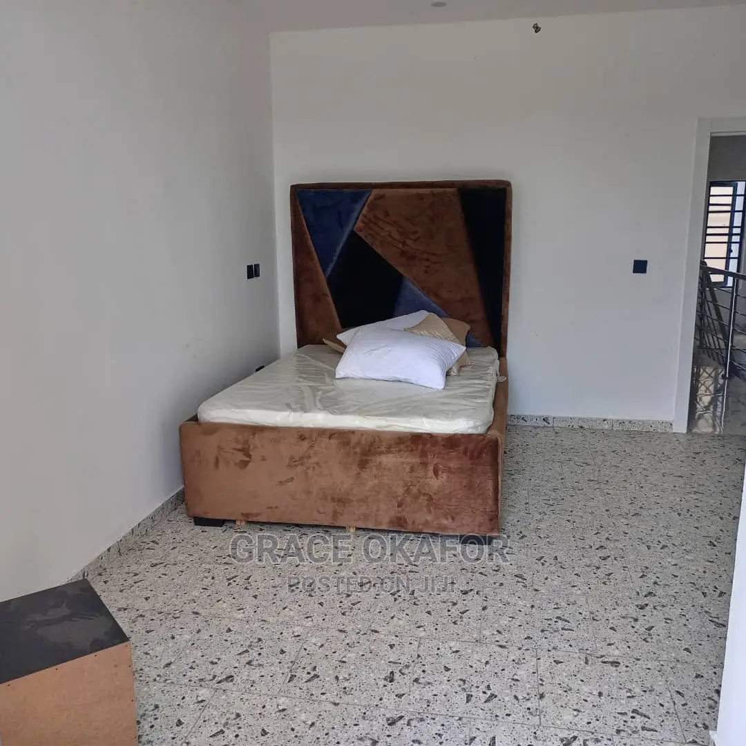 3bdrm Duplex in Peak Luxury Terrace, Lakowe for sale