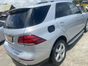 Mercedes-Benz GLE-Class 2018 Silver