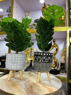 Signature Flower Decor