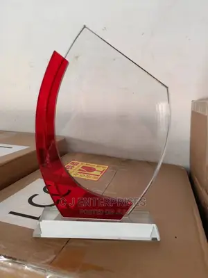 Glass Award Plaque W32