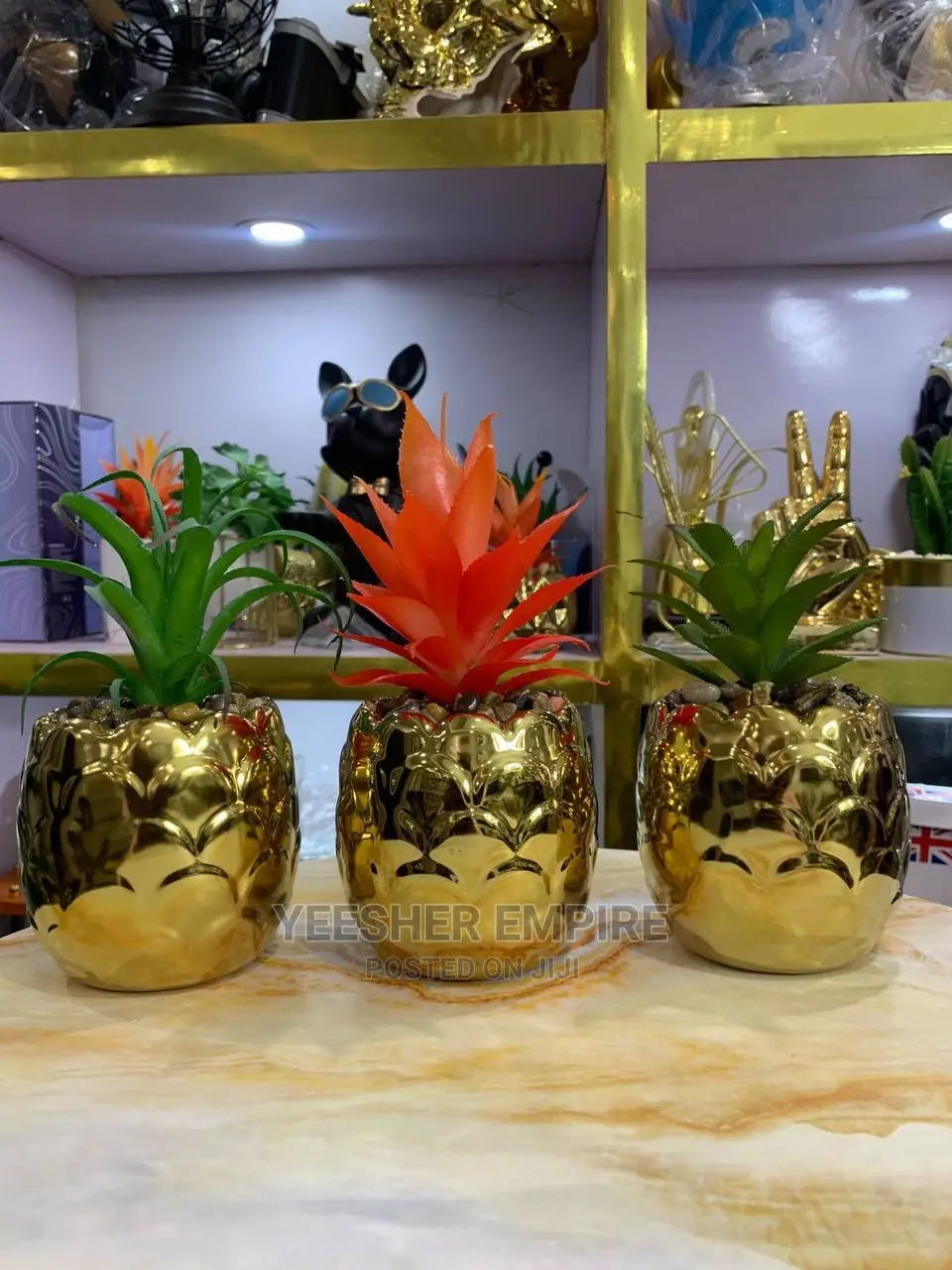 Gold Pineapple Flower