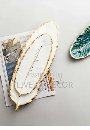 Ceramic Decorative Feather Plate