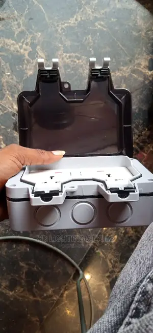 Outdoor Waterproof Socket