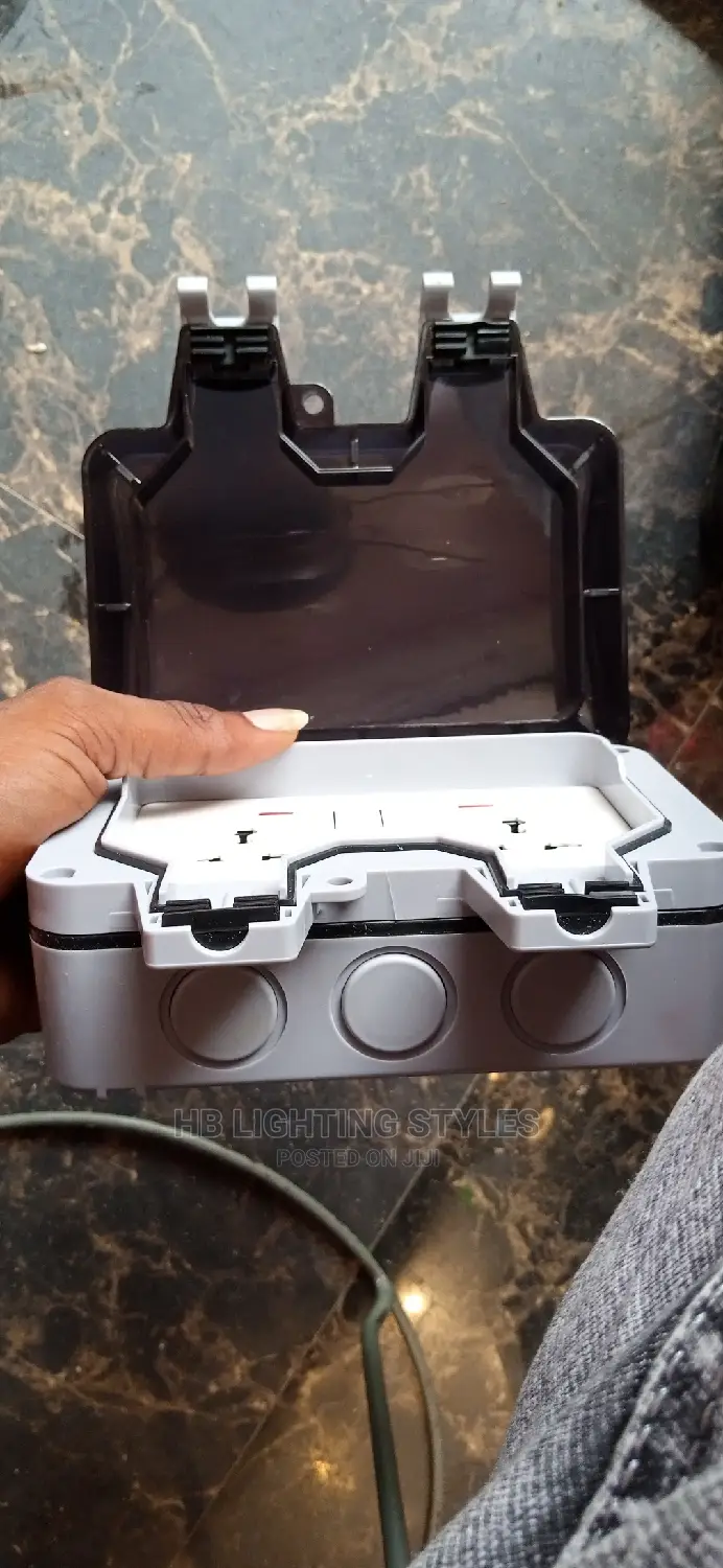 Outdoor Waterproof Socket