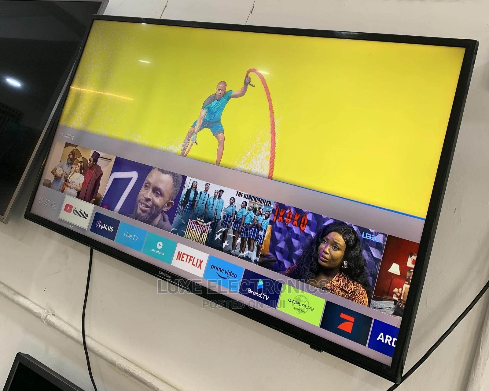 40inch Samsung Uhd HDR Smart Tv