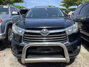 Toyota Highlander 2016 Black