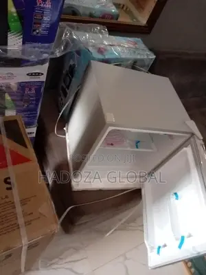 Lg 47L Bedside Fridge With a Freezer Compartment